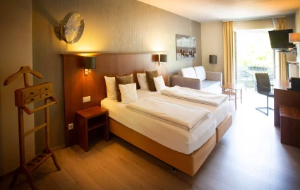 Zimmer HOTEL BAD EMSER HOF Zimmer HOTEL BAD EMSER HOF